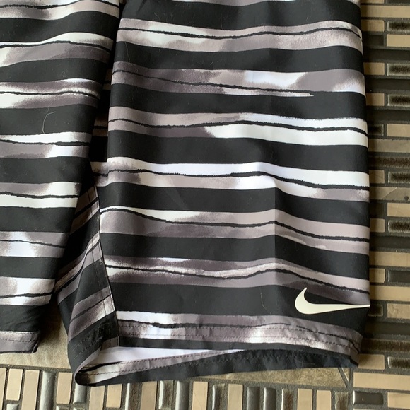 NIKE REPEL MENS SWIMMING SHORTS - Picture 3 of 12